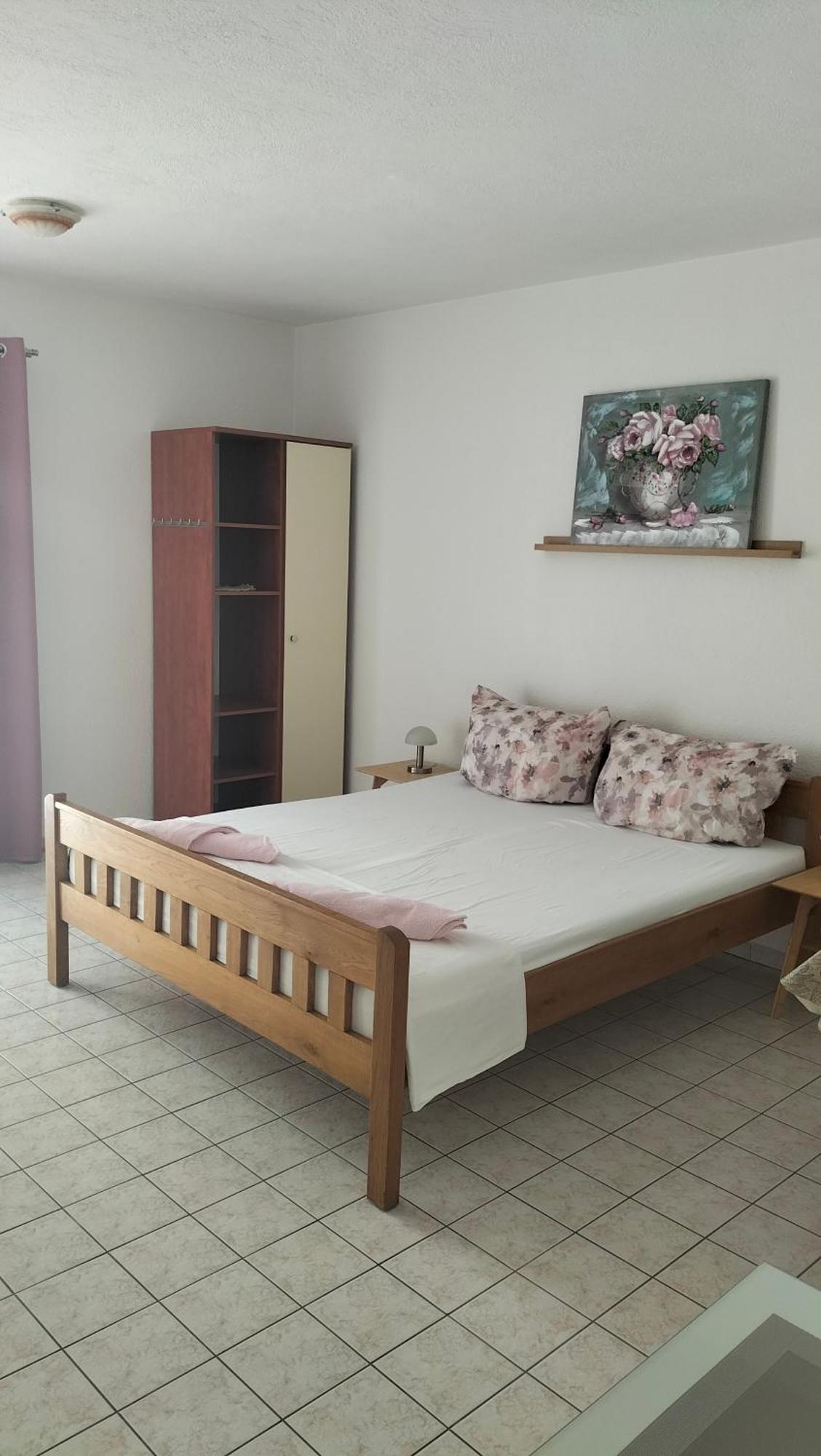 Studie-Apartment in Makarska, Kroatien Buitenkant foto